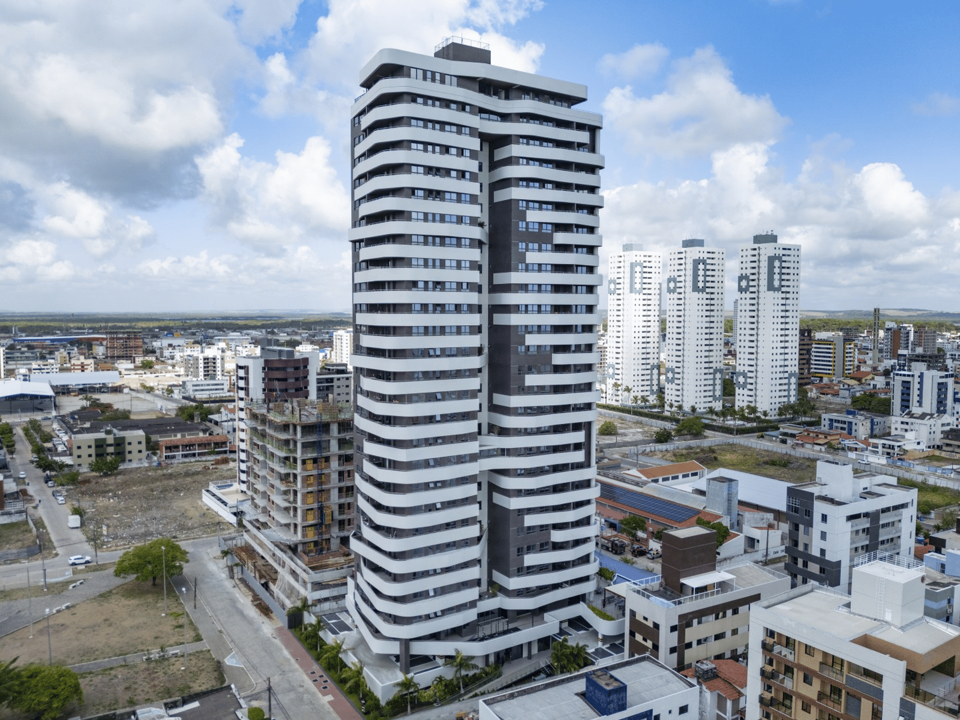 Apartamento à venda em Jardim Oceania, João Pessoa - SB Imóveis: 012 fachada