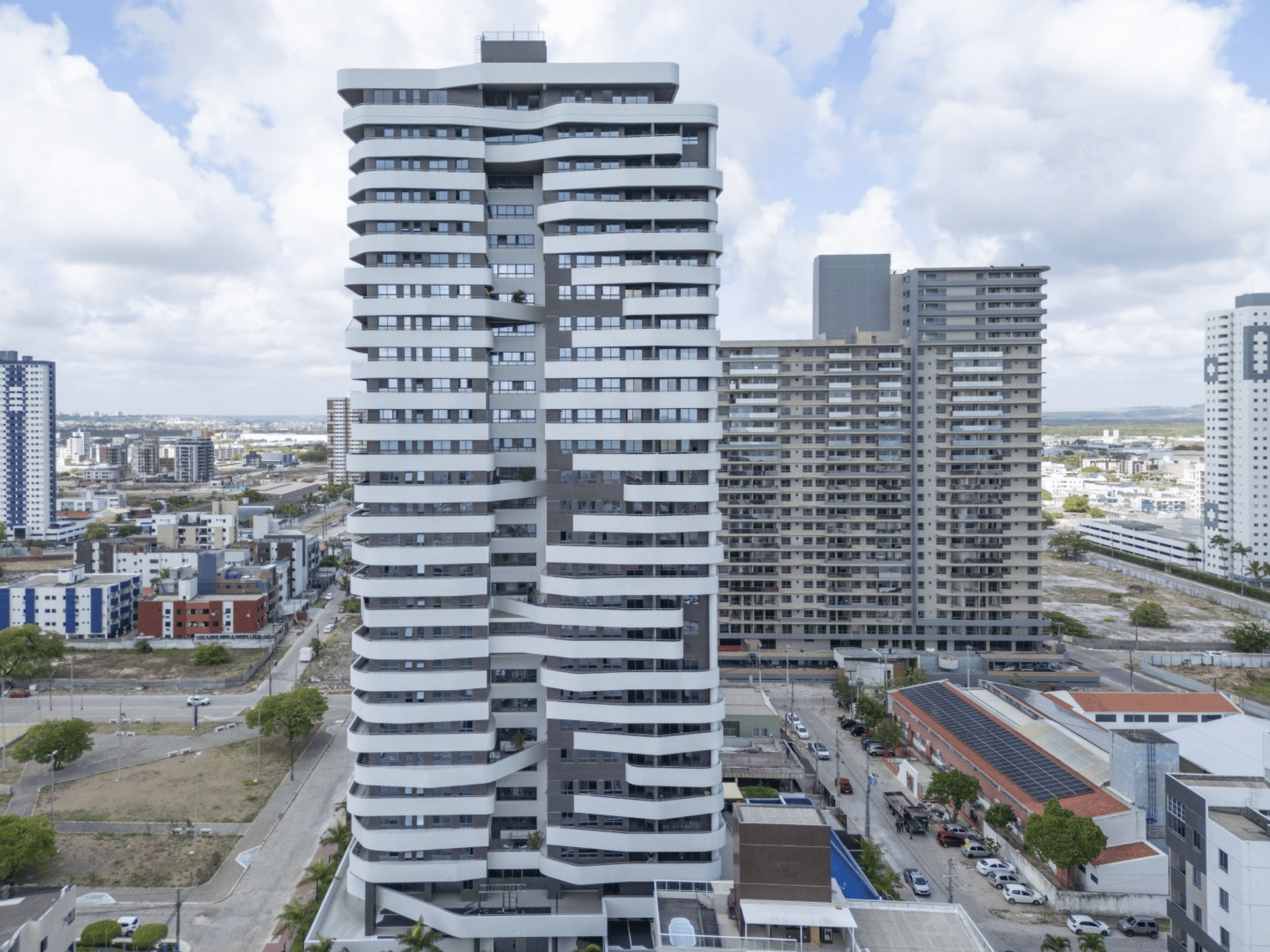 Apartamento à venda em Jardim Oceania, João Pessoa - SB Imóveis: 014 fachada